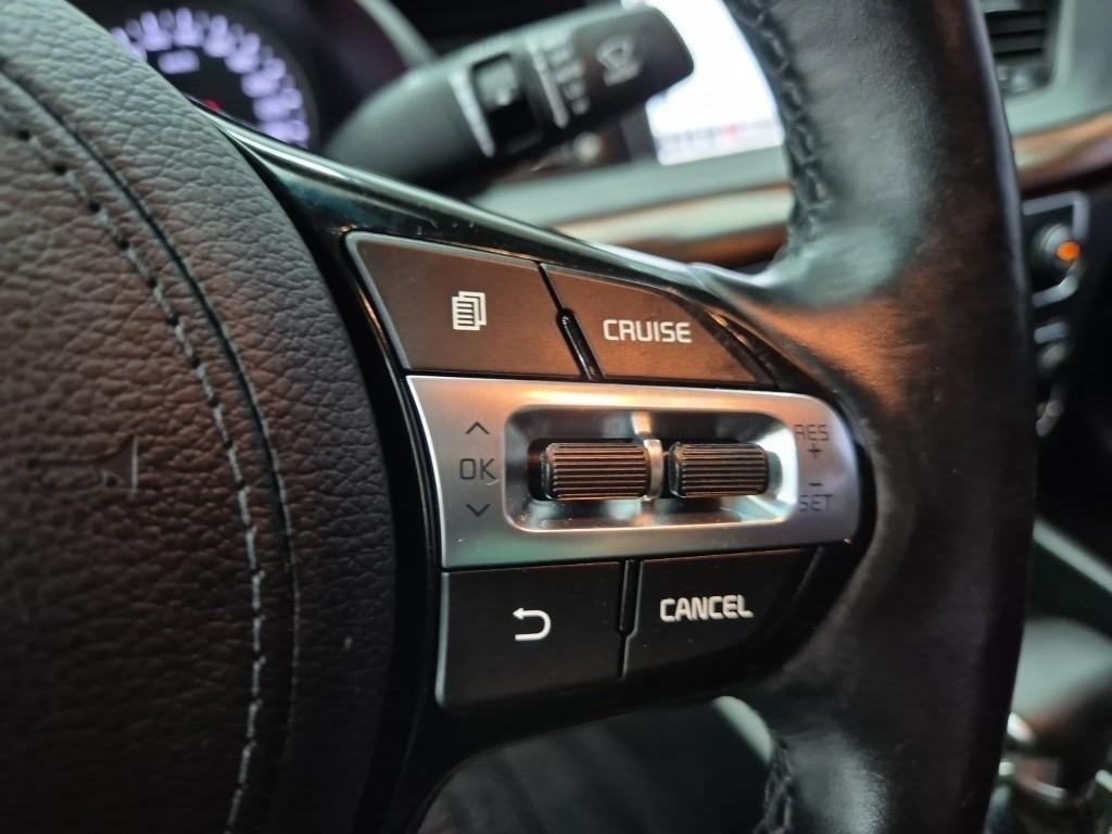 KIA K7 2017 Negro - Importación desde Corea - HF Imports Iquique - Foto 15