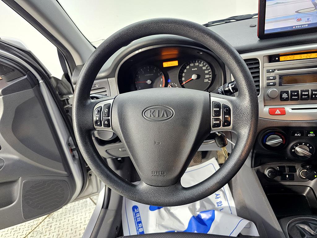 KIA Pride - Vista 12