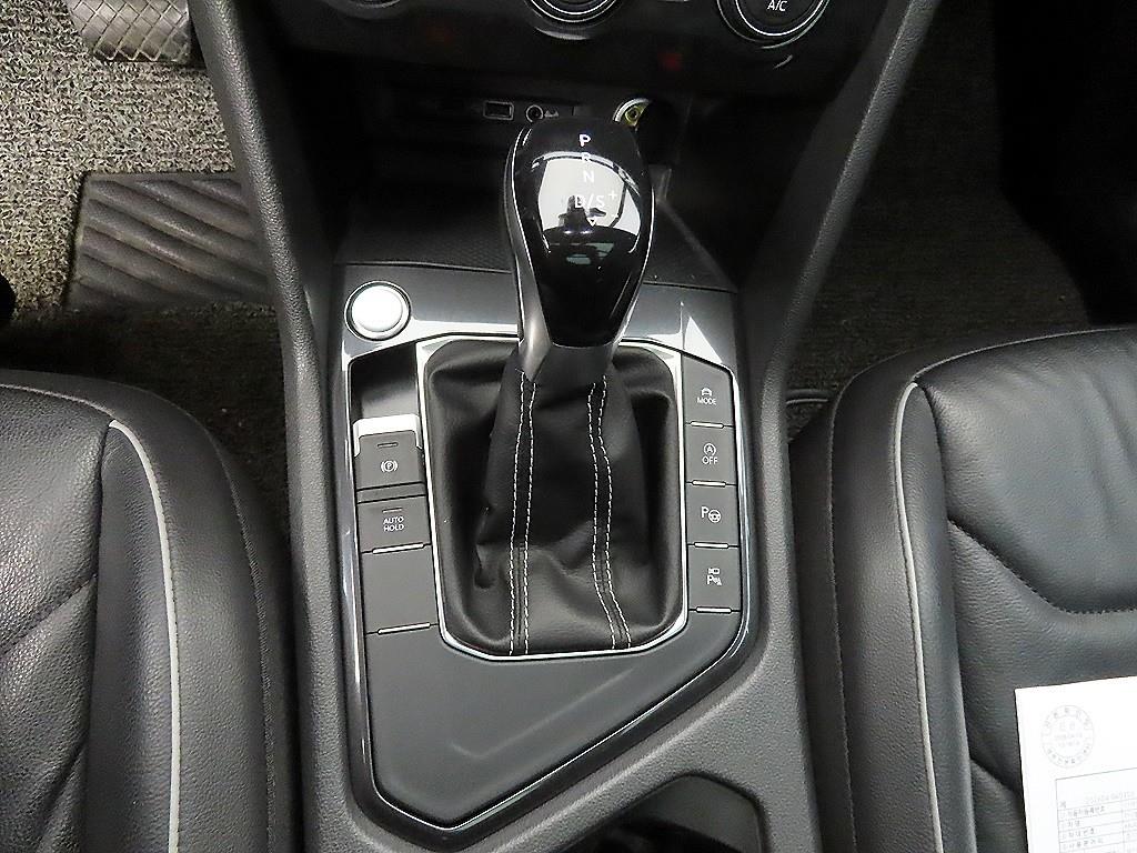 Volkswagen Tiguan - Vista 10
