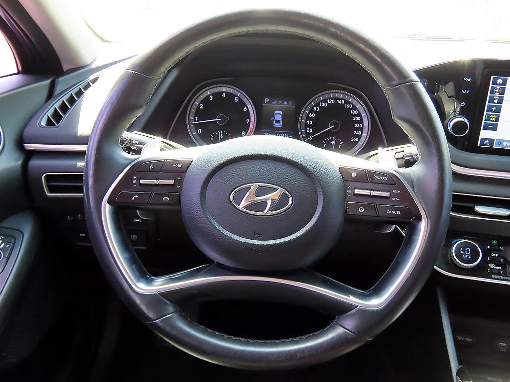 HYUNDAI Sonata - Vista 7