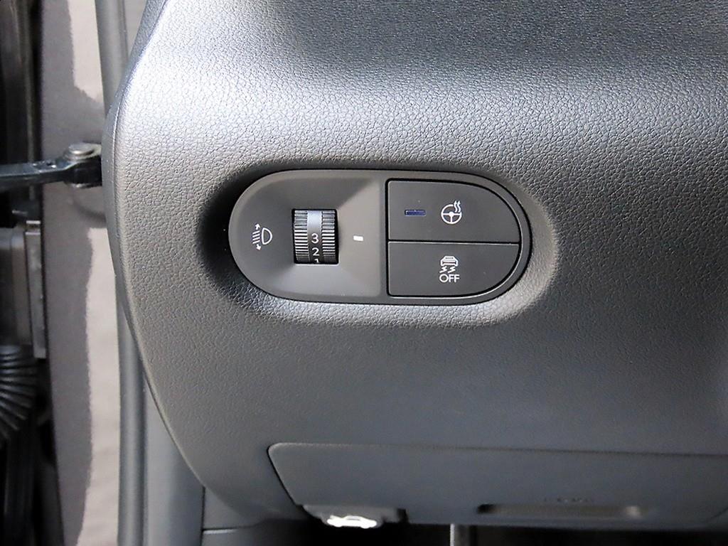 HYUNDAI Casper - Vista 12