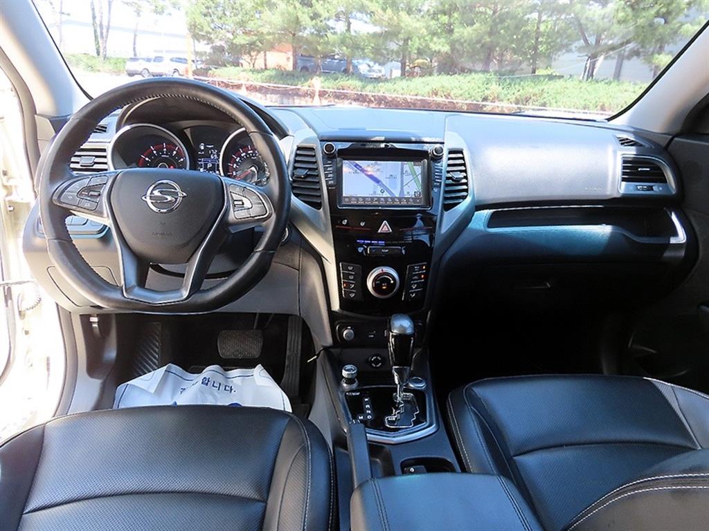 Ssangyong Tivoli - Vista 7