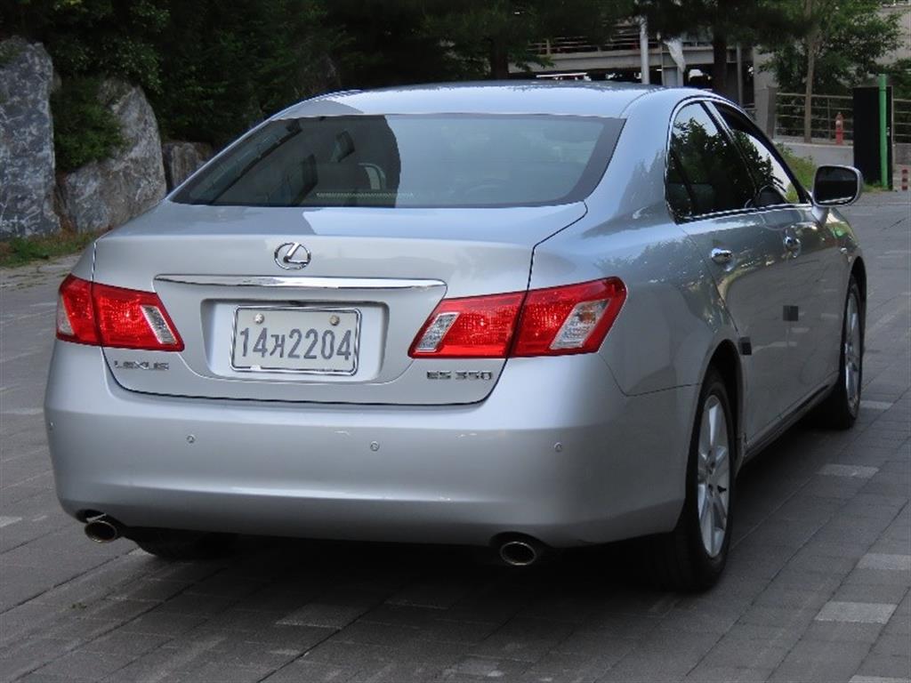 Lexus ES - Vista 5