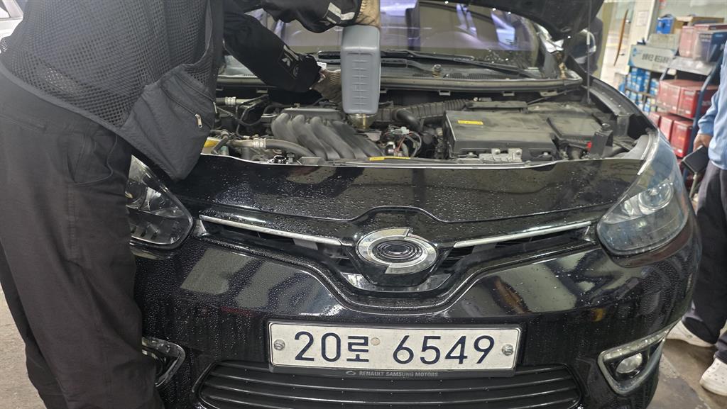 SAMSUNG SM3 2014 Negro - Importación desde Corea - HF Imports Iquique - Foto 18