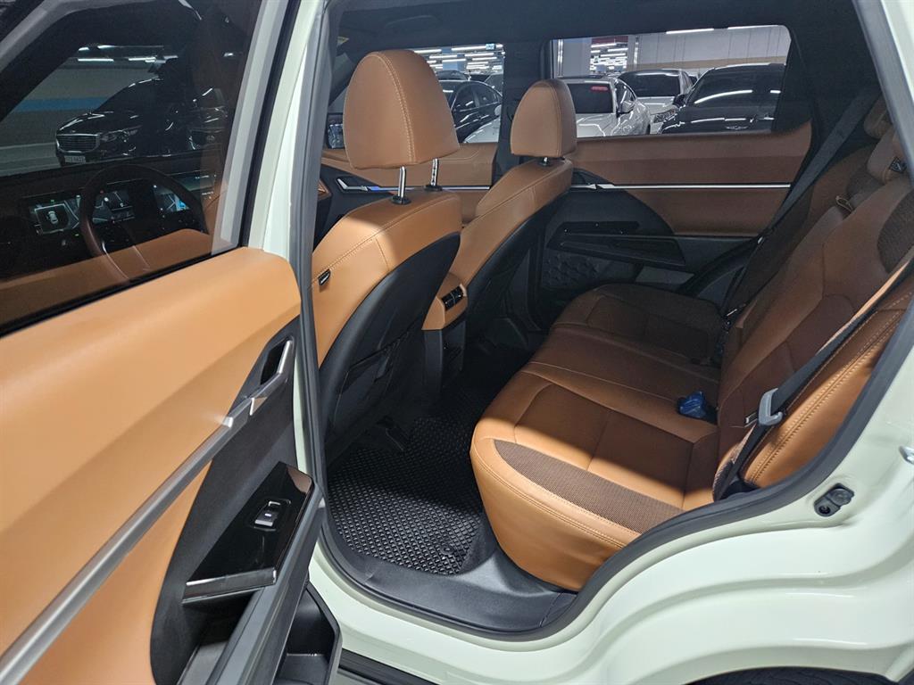 Ssangyong Torres - Vista 11