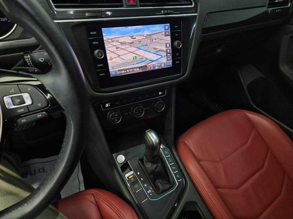 Volkswagen Tiguan - Vista 10
