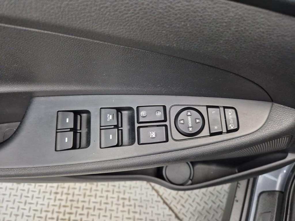 HYUNDAI Tucson 2016 Gris - Importación desde Corea - HF Imports Iquique - Foto 16