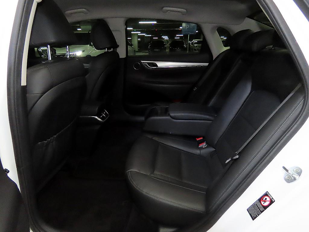 HYUNDAI Grandeur - Vista 7