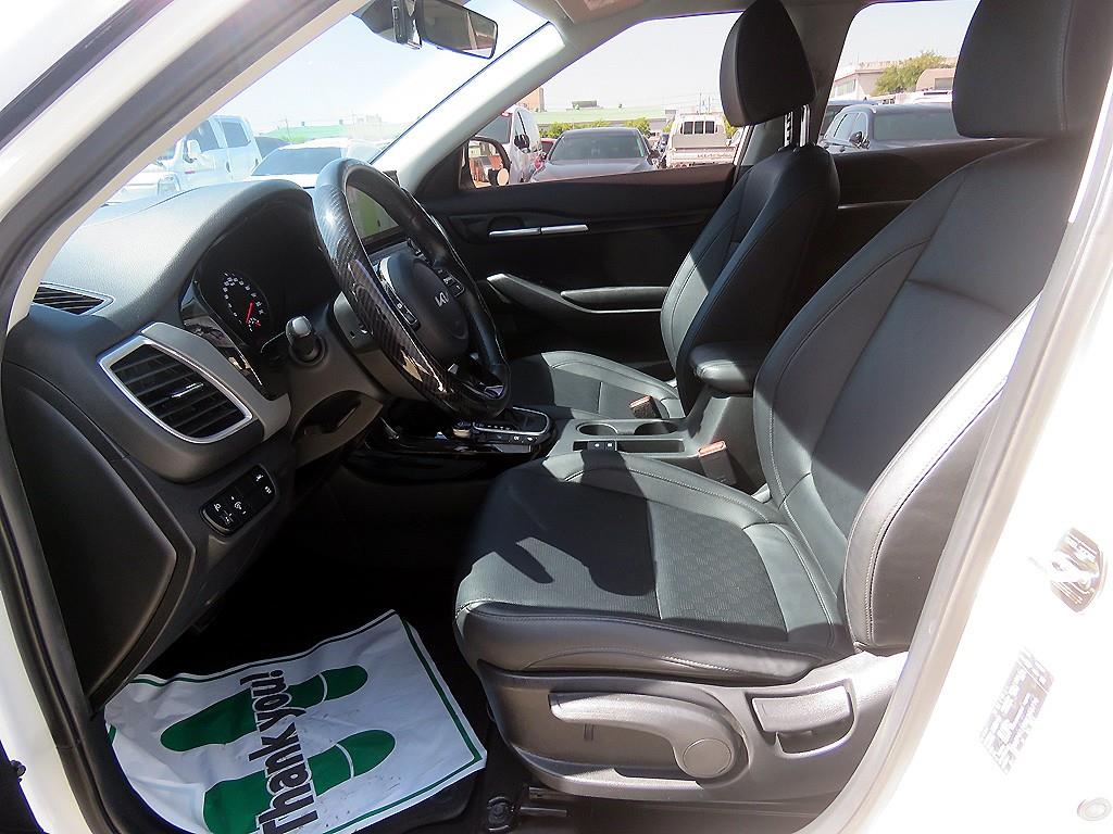 KIA Seltos - Vista 7