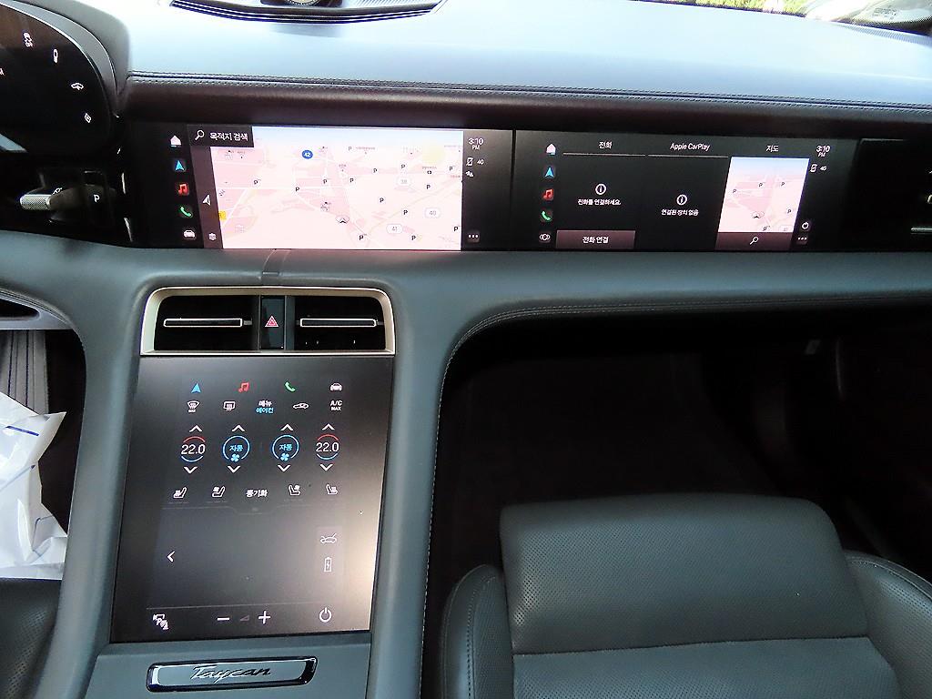 Porsche Taycan - Vista 12