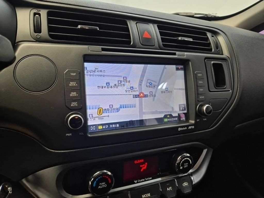KIA Pride 2014 Gris - Importación desde Corea - HF Imports Iquique - Foto 13