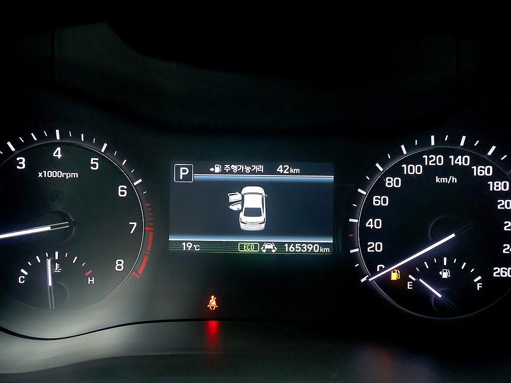 Genesis G80 - Vista 11