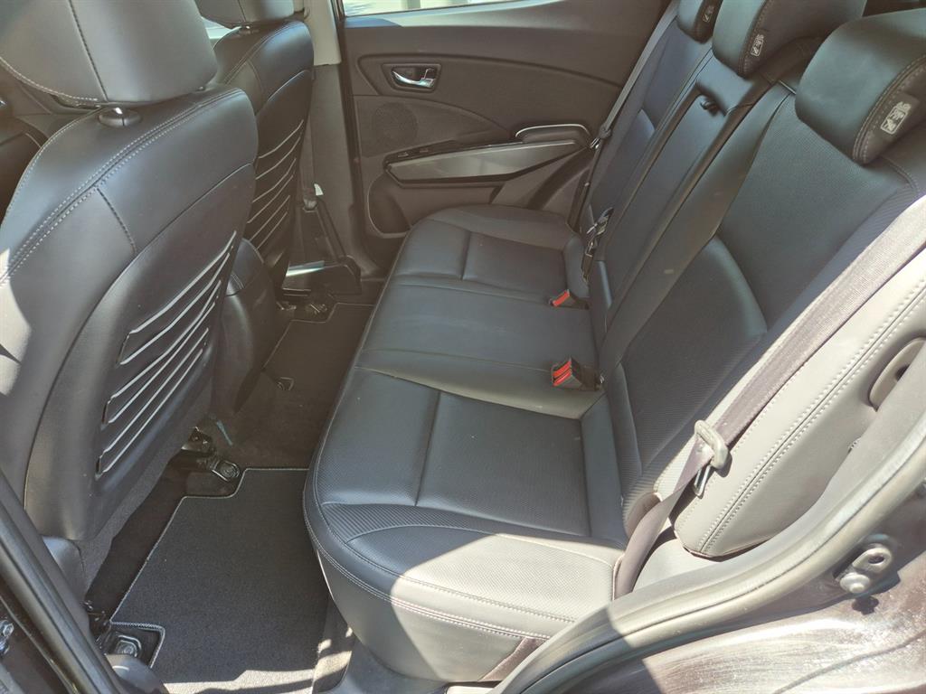 Ssangyong Tivoli - Vista 11