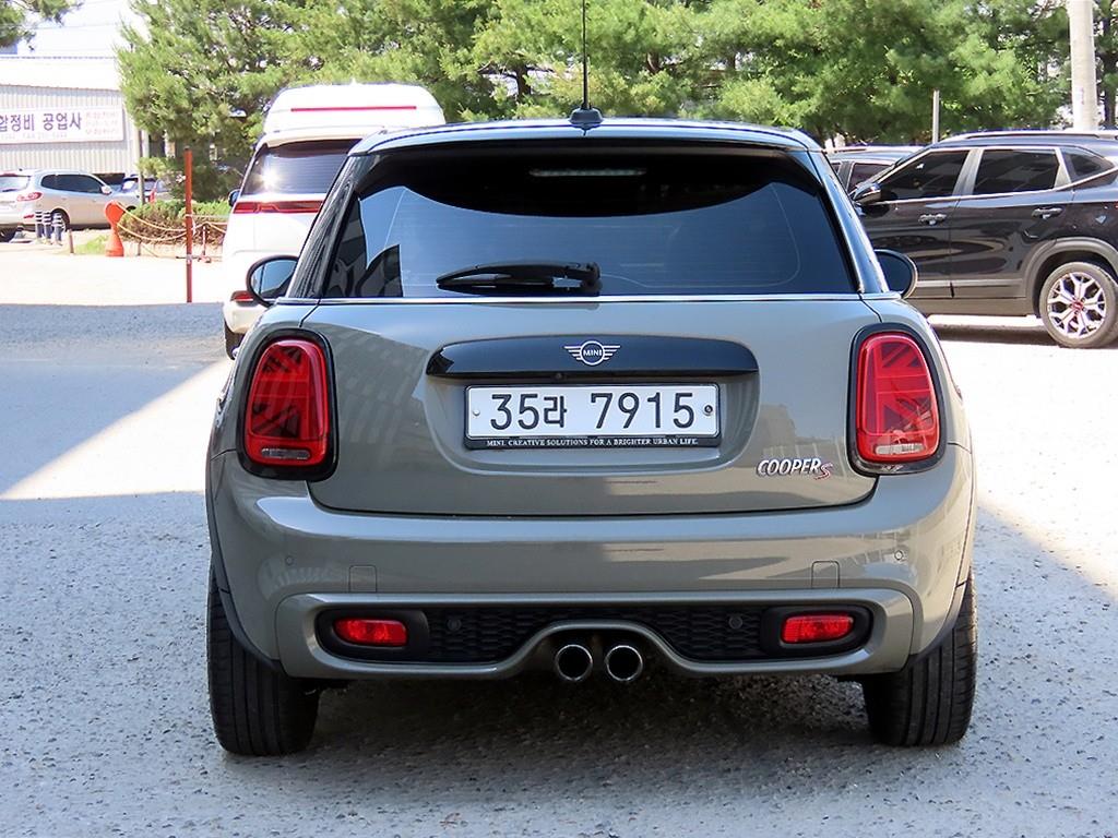 Mini Cooper - Vista 4