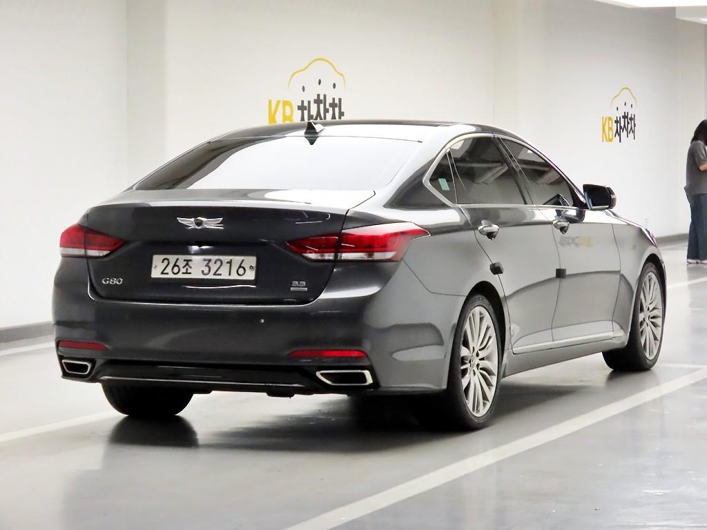 Genesis G80 - Vista 4