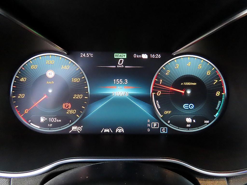 Mercedes Benz GLC Class - Vista 9