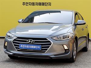 HYUNDAI Avante - Vista 4