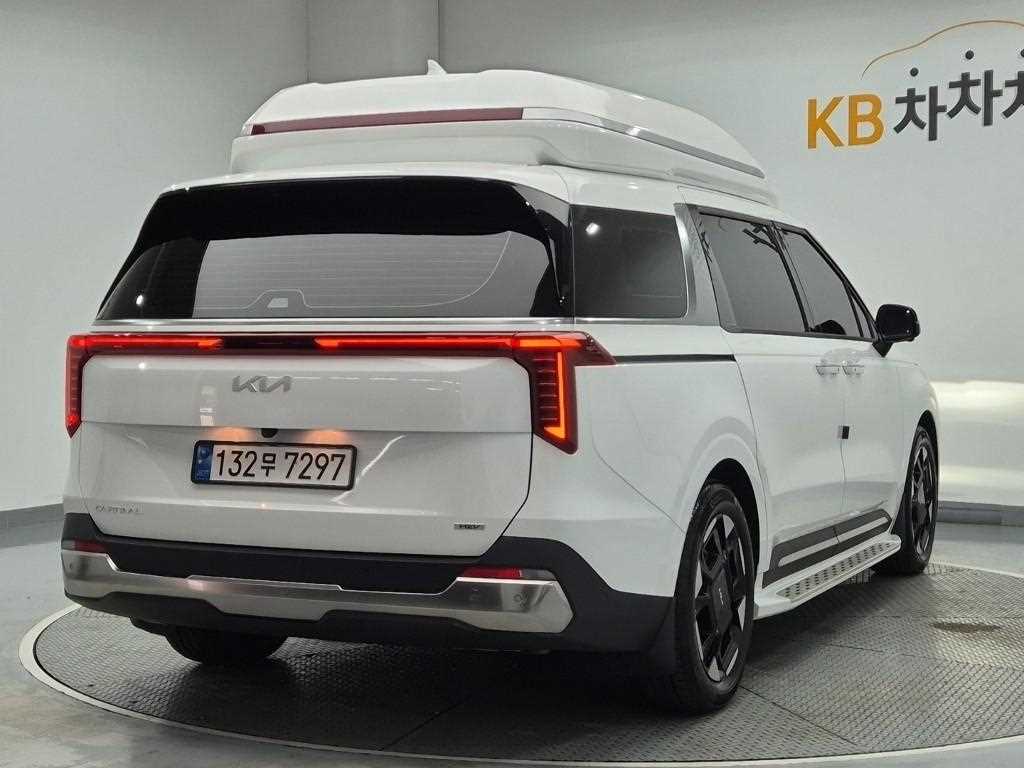 KIA Carnival - Vista 3