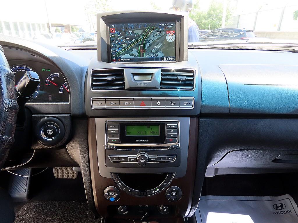 Ssangyong Rexton - Vista 12