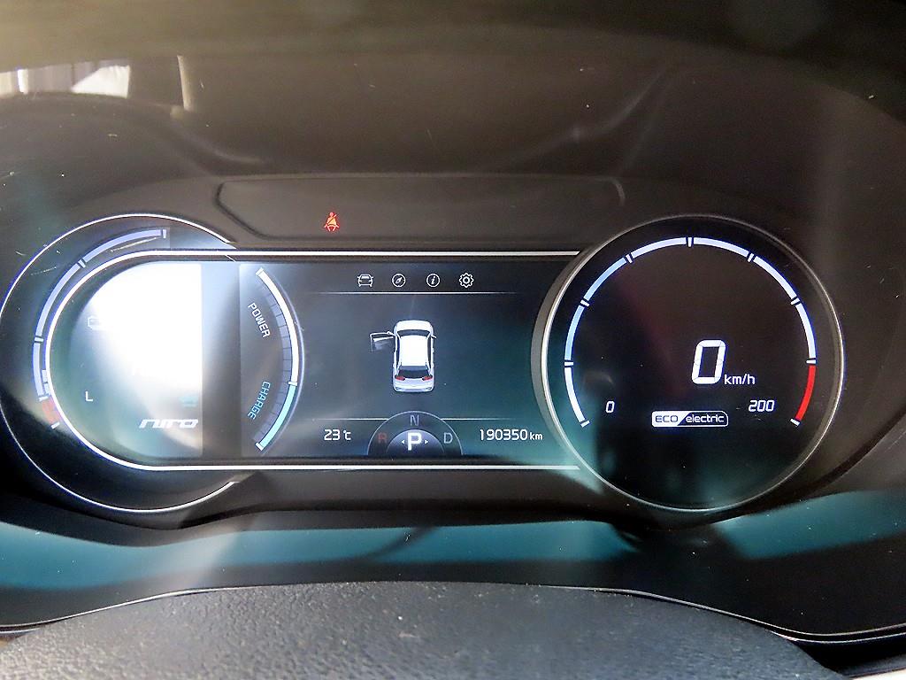 KIA Niro - Vista 9