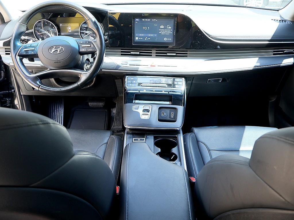 HYUNDAI Grandeur - Vista 9