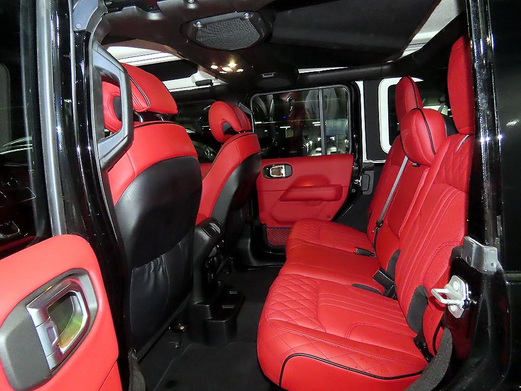 Jeep Wrangler - Vista 7