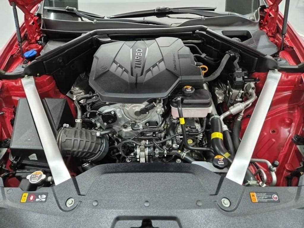 KIA Stinger - Vista 5