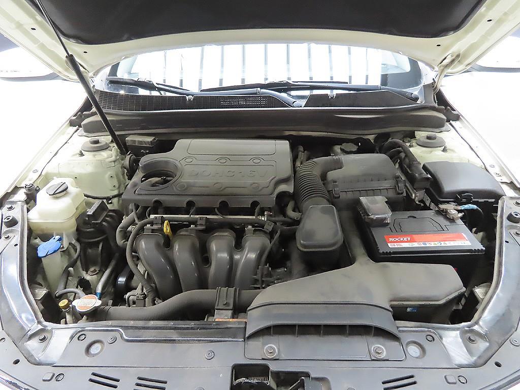 KIA K5 - Vista 11