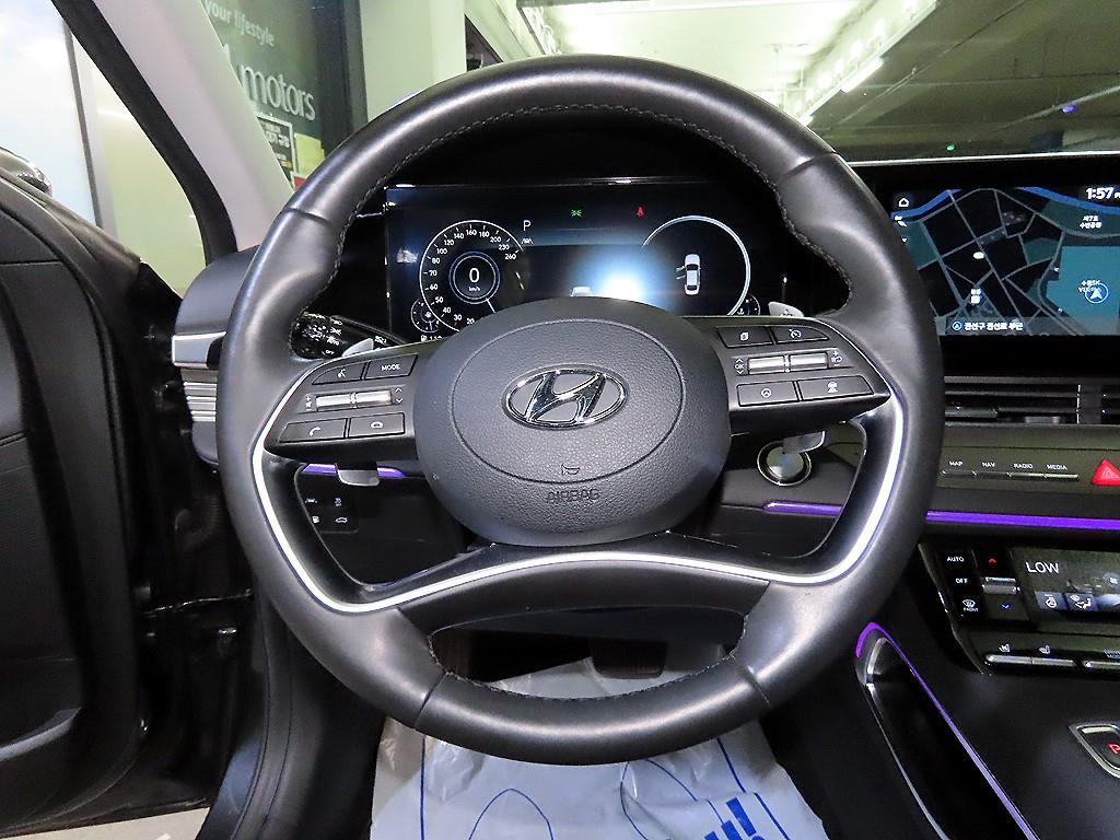 HYUNDAI Grandeur - Vista 8