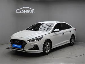 HYUNDAI Sonata - Vista 4