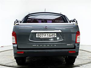 Ssangyong Korando - Vista 6
