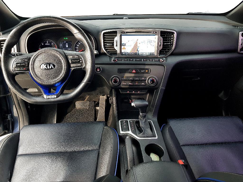 KIA Sportage - Vista 5