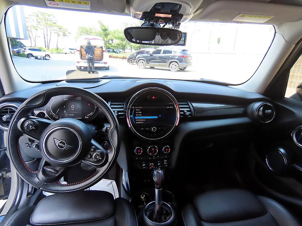 Mini Cooper - Vista 7