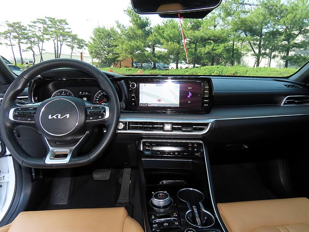 KIA K5 - Vista 7