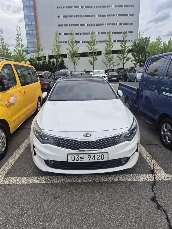 KIA K5 2018 Blanco - Importación desde Corea - HF Imports Iquique - Foto 1