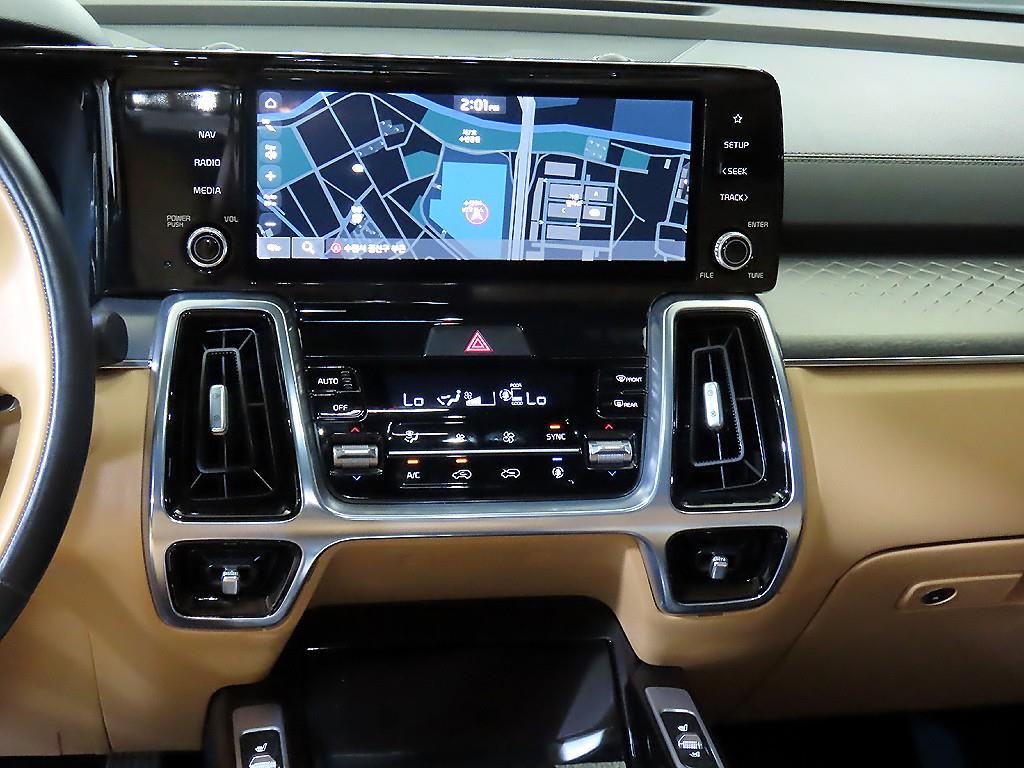 KIA Sorento - Vista 11