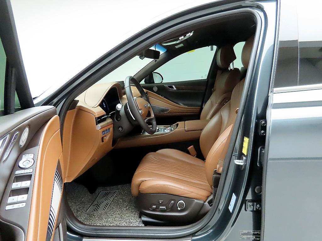 Genesis G80 - Vista 12