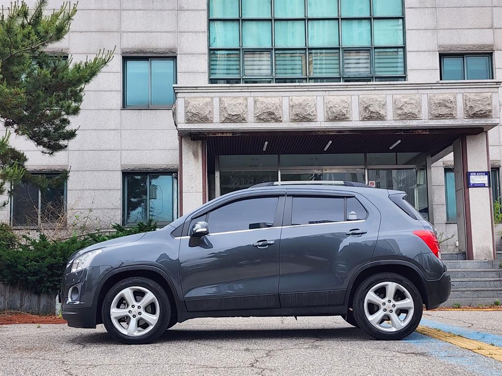 Chevrolet Trax 2016 Gris - Importación desde Corea - HF Imports Iquique - Foto 19