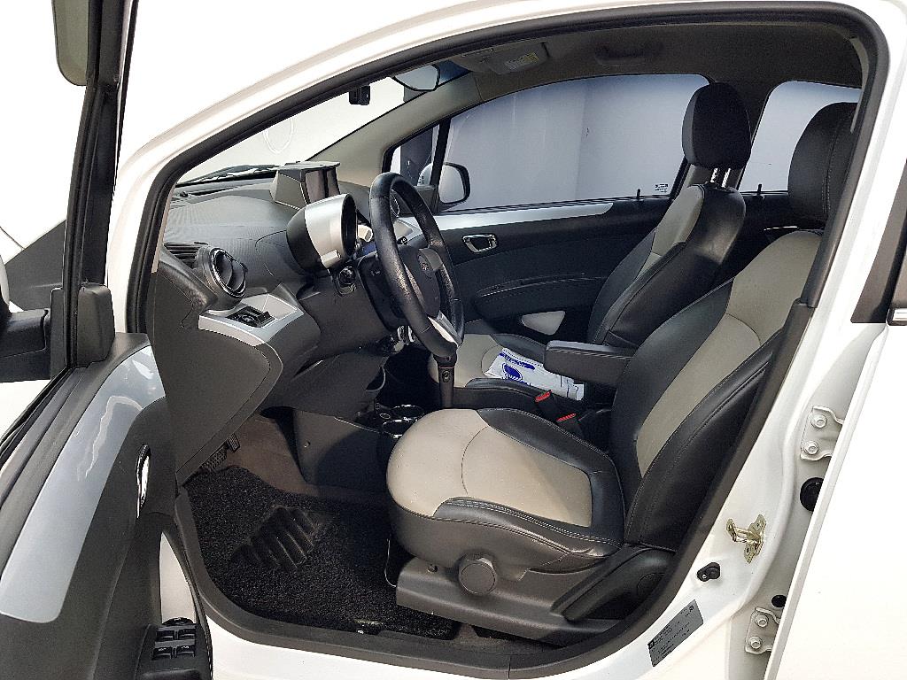 Chevrolet Spark - Vista 8