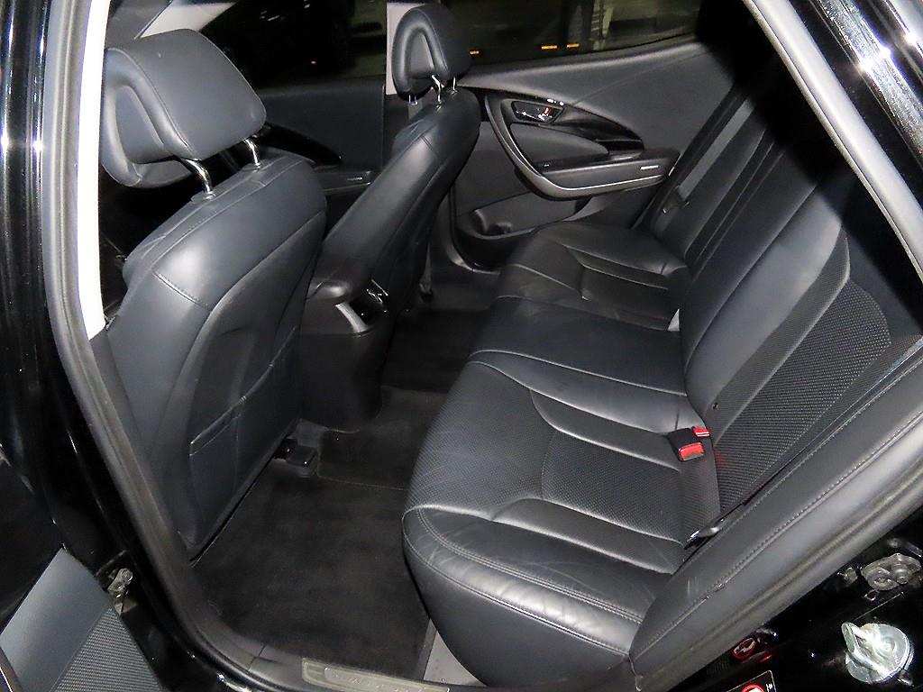 HYUNDAI Grandeur - Vista 7