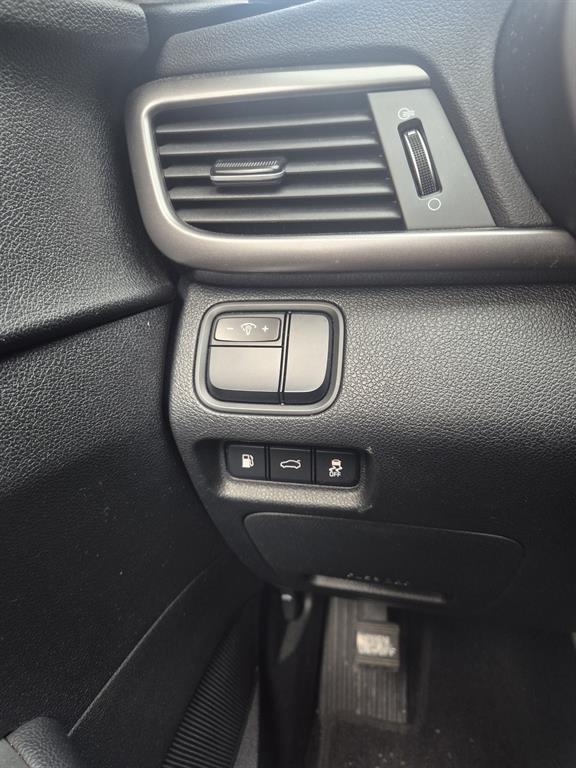KIA K5 - Vista 8