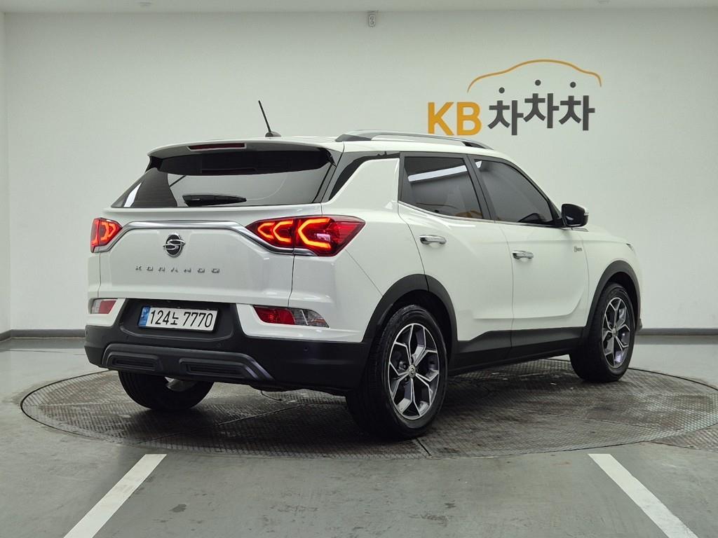 Ssangyong Korando - Vista 4