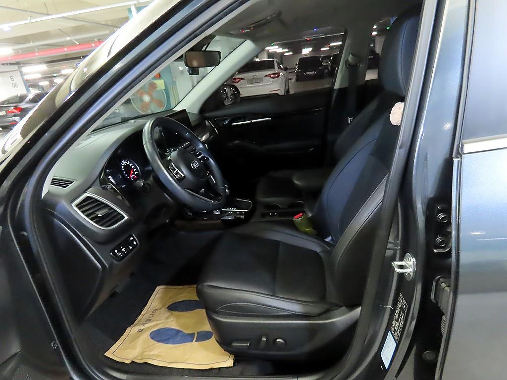 KIA Seltos - Vista 6