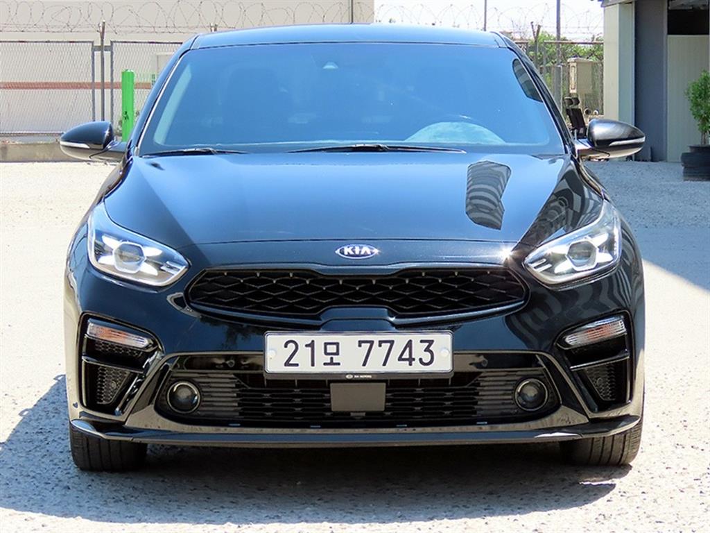 KIA K3 2019 Negro - Importación desde Corea - HF Imports Iquique - Foto 1