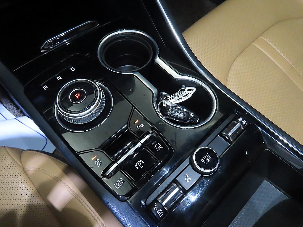 KIA K5 - Vista 12