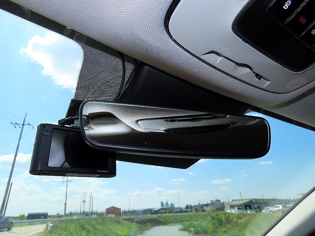 HYUNDAI Sonata - Vista 12