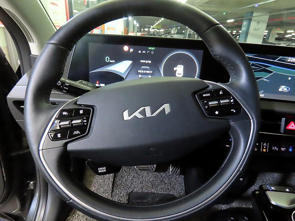 KIA EV6 - Vista 8