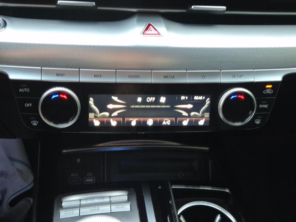 Genesis G80 2022 Negro - Importación desde Corea - HF Imports Iquique - Foto 15
