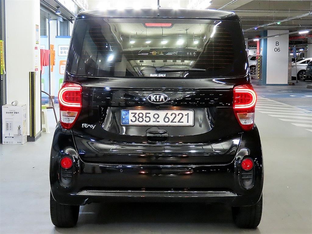 KIA Ray - Vista 5