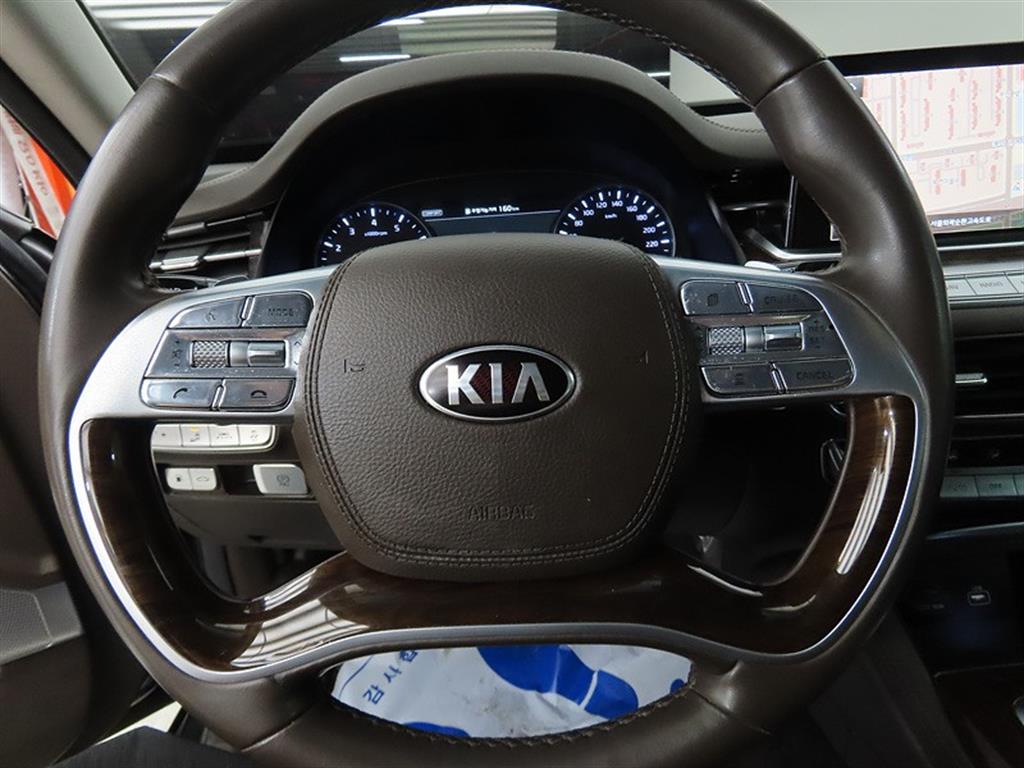 KIA K9 - Vista 6